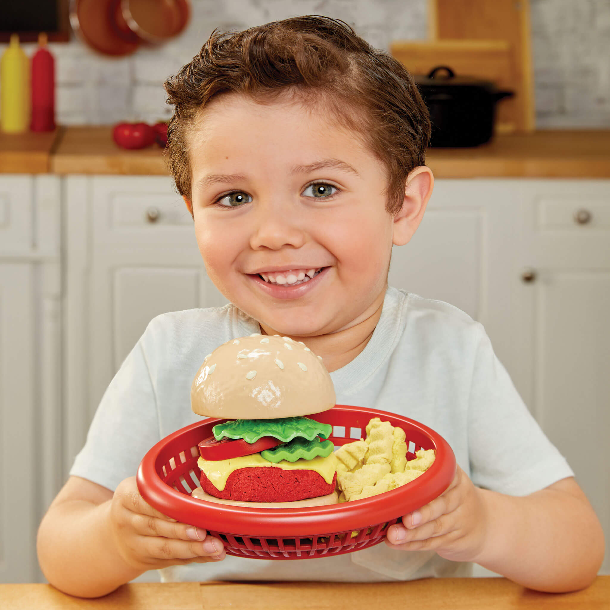 Creative Chefs™ Cheeseburger and Fries Kit - Recipe-Guided Cheeseburger Playset with Utensils Designed for Multi-Step Preparing and Plating